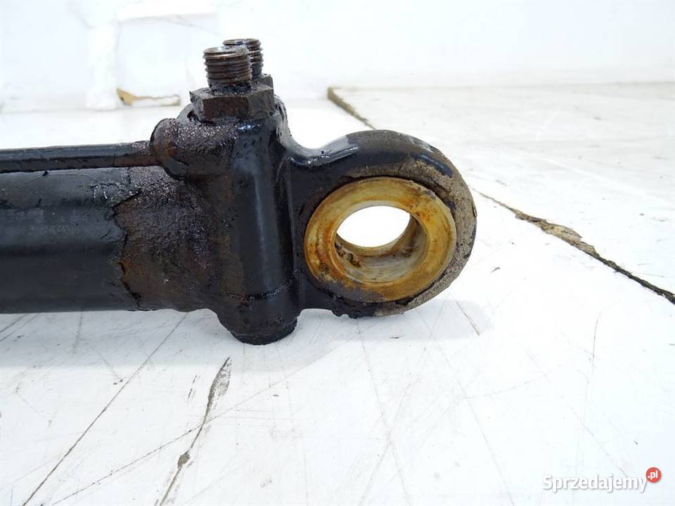 SIŁOWNIK WYWROTU KABINY MAN TGX I