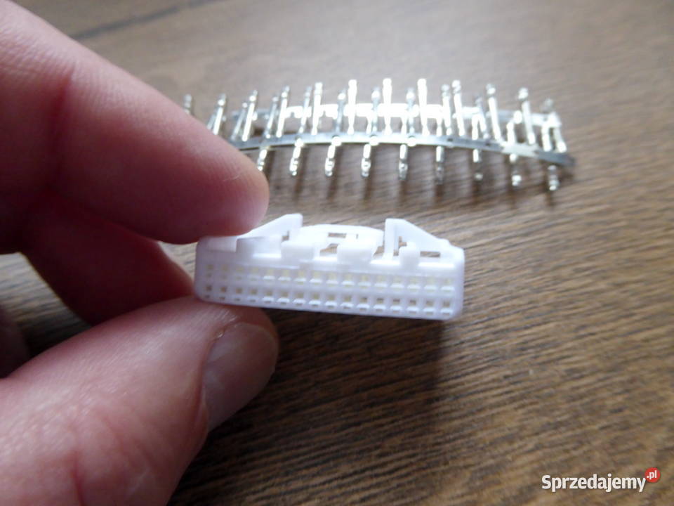 Kostki przejsciowki do podlaczenia radia Wyposażenie elektryczne warmińsko-mazurskie Ełk sprzedam