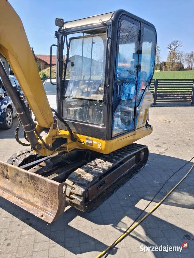 Minikoparka cat 3025 uszkodzona Wadowice