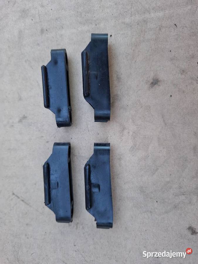 Ślizg zderzaka mocowania Fiata 126p Maluch Strzelce Opolskie