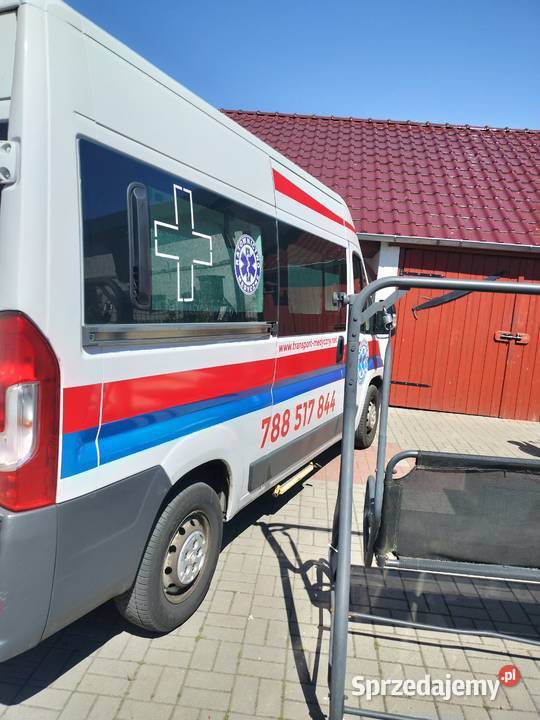 ambulans karetka 150KM