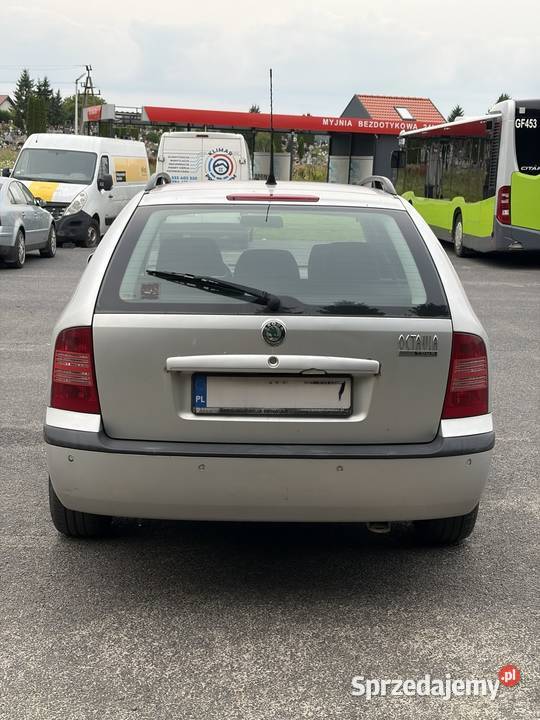 Skoda Octavia Tour Combi 2006 19 TDI 101 Długie Rok produkcji 2006 sprzedam