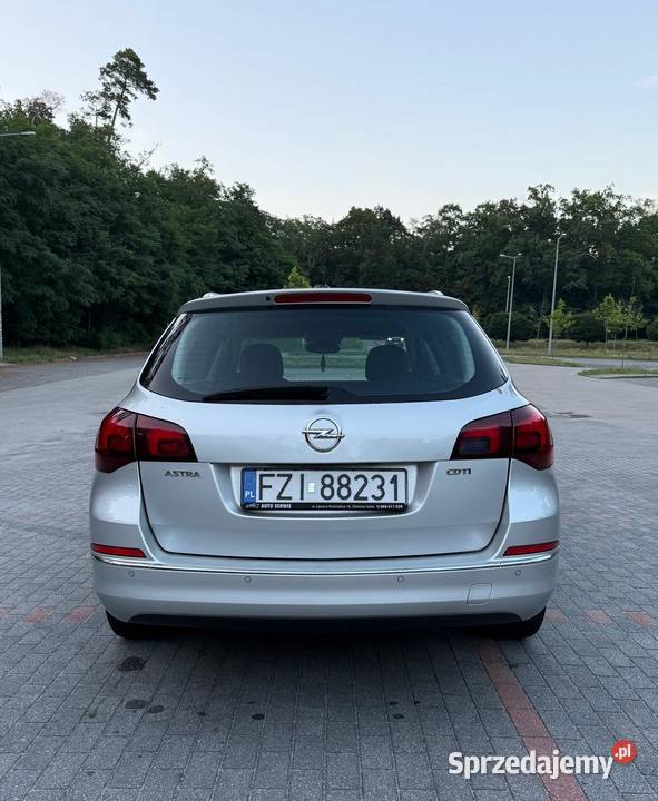 Opel Astra J Sport 17 CDTI 160 2013 r