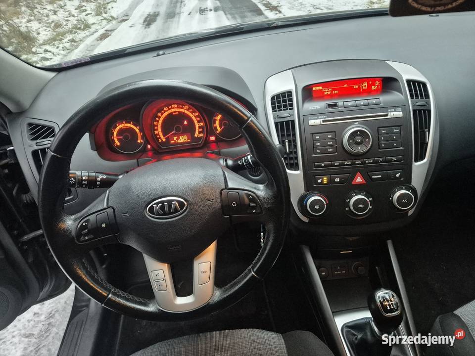 Kia Ceed Lift 14 benzyna 109 146 Super stan Skierniewice sprzedam
