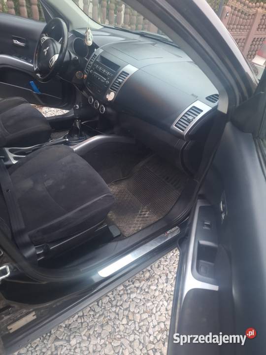 Mitsubishi Outlander 44 2007 20 D lakier metallic Outlander Chodzież sprzedam