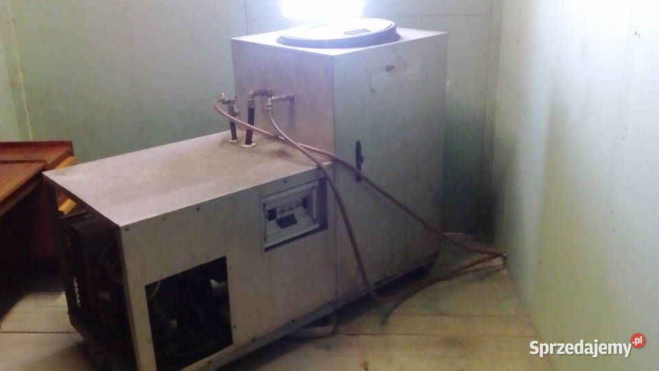 Wydmuchiwarka do butelek PET Mszana Dolna