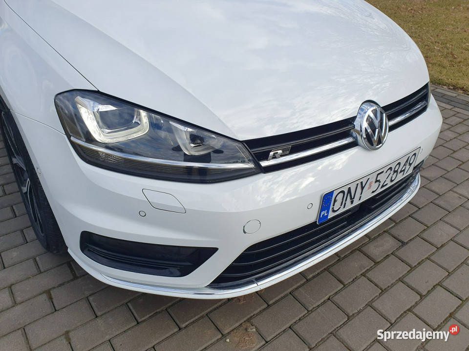 Volkswagen Golf 20tdi R Line Bixenon Skóra Navi 150KM Strobice