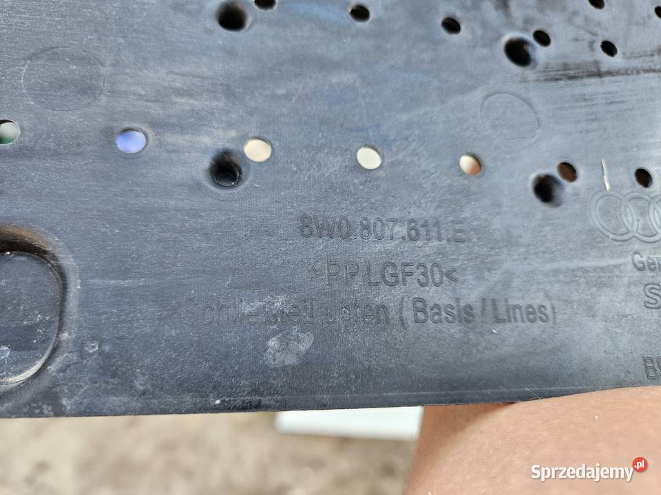 AUDI A4 B9 8W0 PŁYTA OSŁONA POD ZDERZAK PRZÓD Międzychód