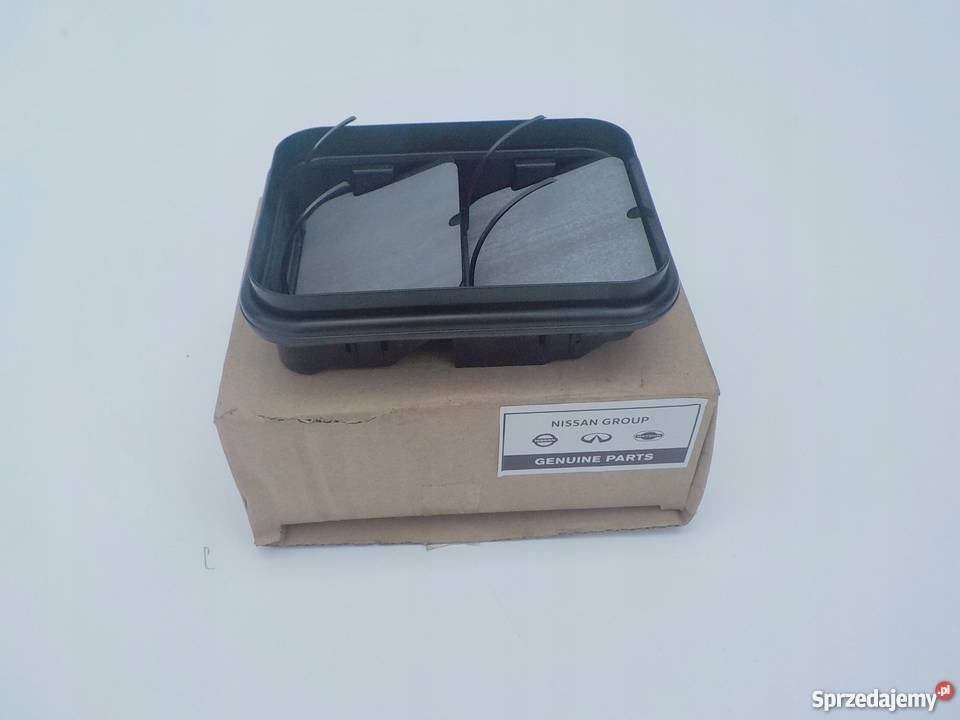 KRATKA WENTYLACYJNA TYLNA INFINITI QX70 Q50 Q70 osobowe Nowy Tomyśl