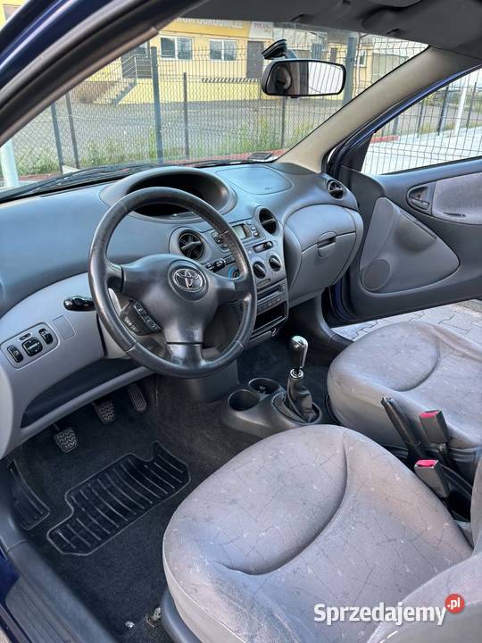 Sprzedam Toyota Yaris 10 2300 Rzeszów