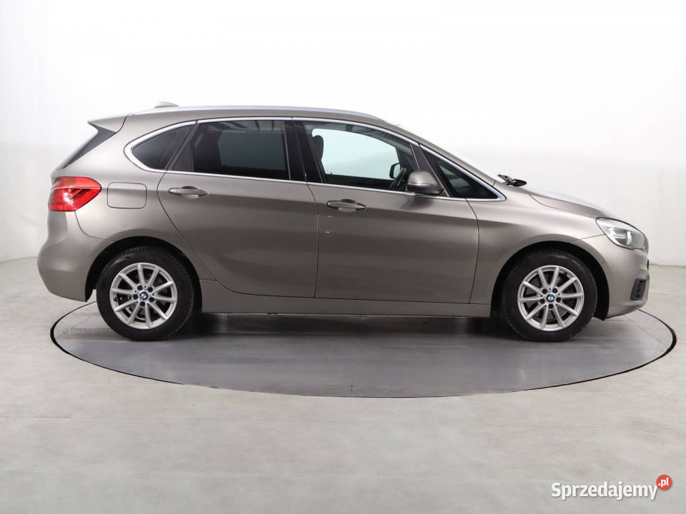 BMW 2 Active Tourer 218i Active Tourer isofix