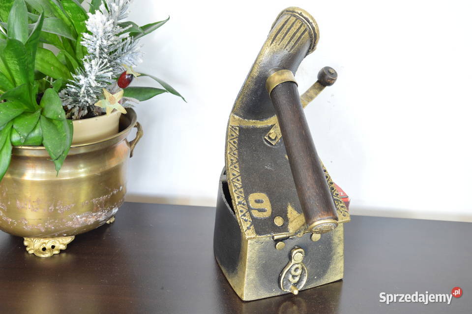 ŻELAZKO wyjątkowe żeliwne przedwojenne Antyki Jastrzębie-Zdrój sprzedam