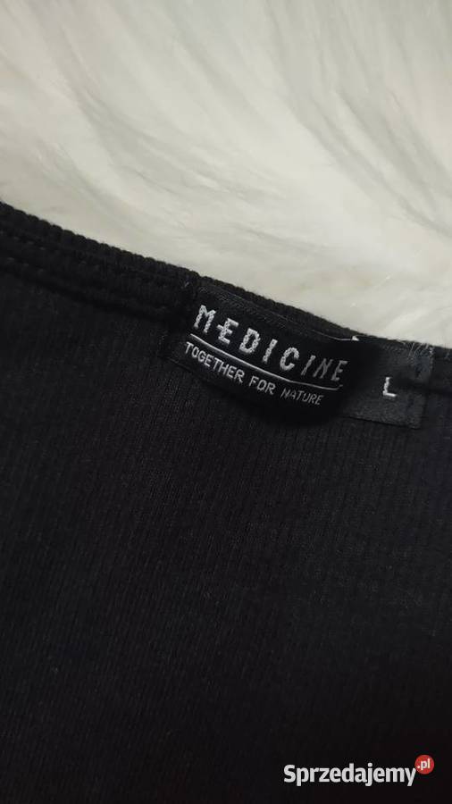 Krótki czarny crop top ML Medicine