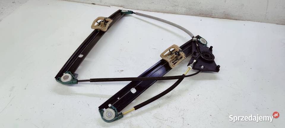 MECHANIZM SZYBY PRAWY PRZÓD AUDI A6 C8 4K0837462 Przystajń