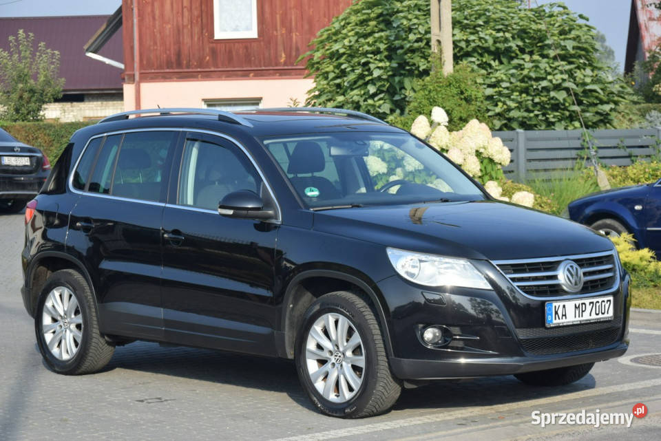 Volkswagen Tiguan 20TDI 4x4 Navi Panorama SUV Majdan Sieniawski