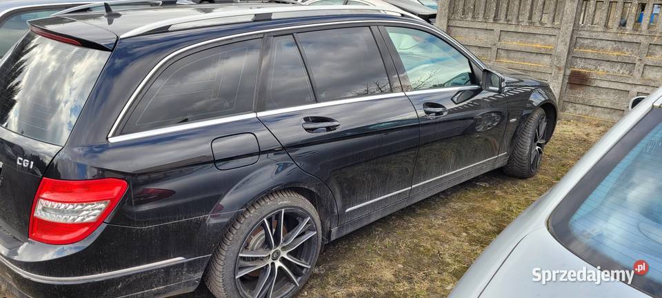 Mercedes Rok produkcji 2010 Kalisz sprzedam