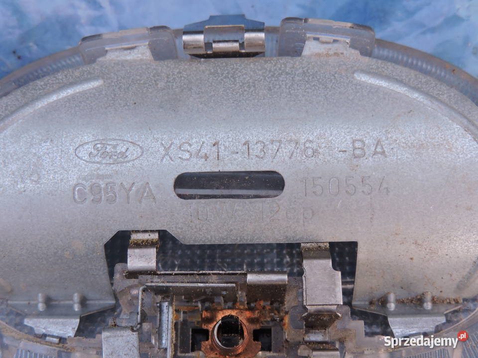 Lampka bagażnika Ford focus mk1 18 TDCI oświetlenie kabiny Motoryzacja sprzedam