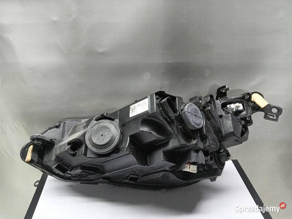 LAMPA PRAWA PRZÓD PRZEDNIA VW GOLF VIII FULL LED wielkopolskie