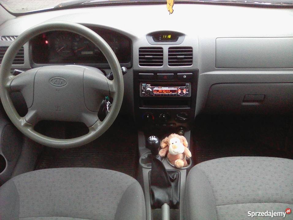 Sprzedam KIA Rio 2004 lifcie Kraków