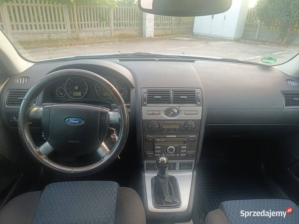 2006r18BSwiezo sprowadzonyRejsstracja Bogata klimatyzacja Skrzelczyce