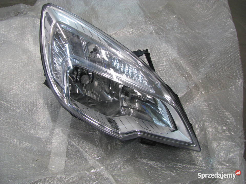 MERIVA B 1013 LAMPA PRAWA PRZEDNIA PRZÓD Zduńska Wola