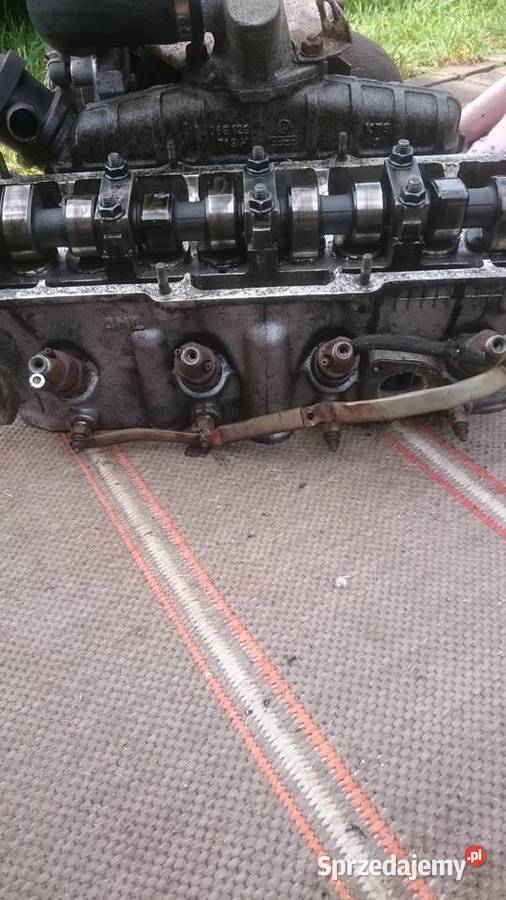 Sprzedam głowice silnika 16 TD JR71 Rok produkcji 1991 Libiąż sprzedam
