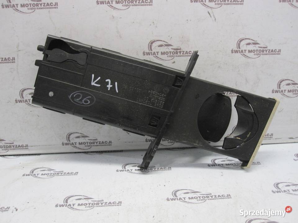BMW E92 07r cupholder 7127463