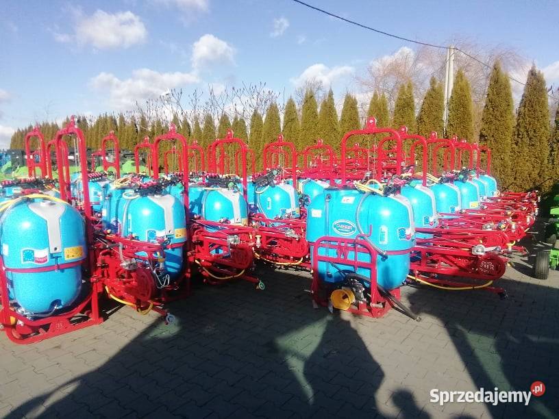 Opryskiwacz BIARDZKI poj 300l1000l 3 sekcje RSM Przysucha