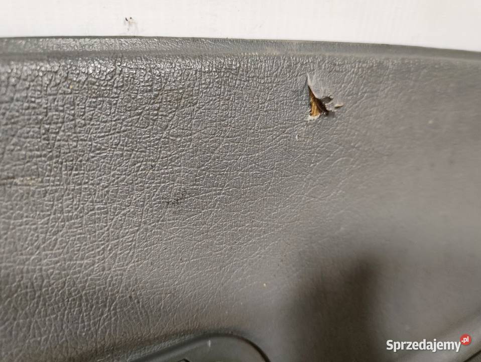 Roleta Bagażnika Chrysler 300c 0410