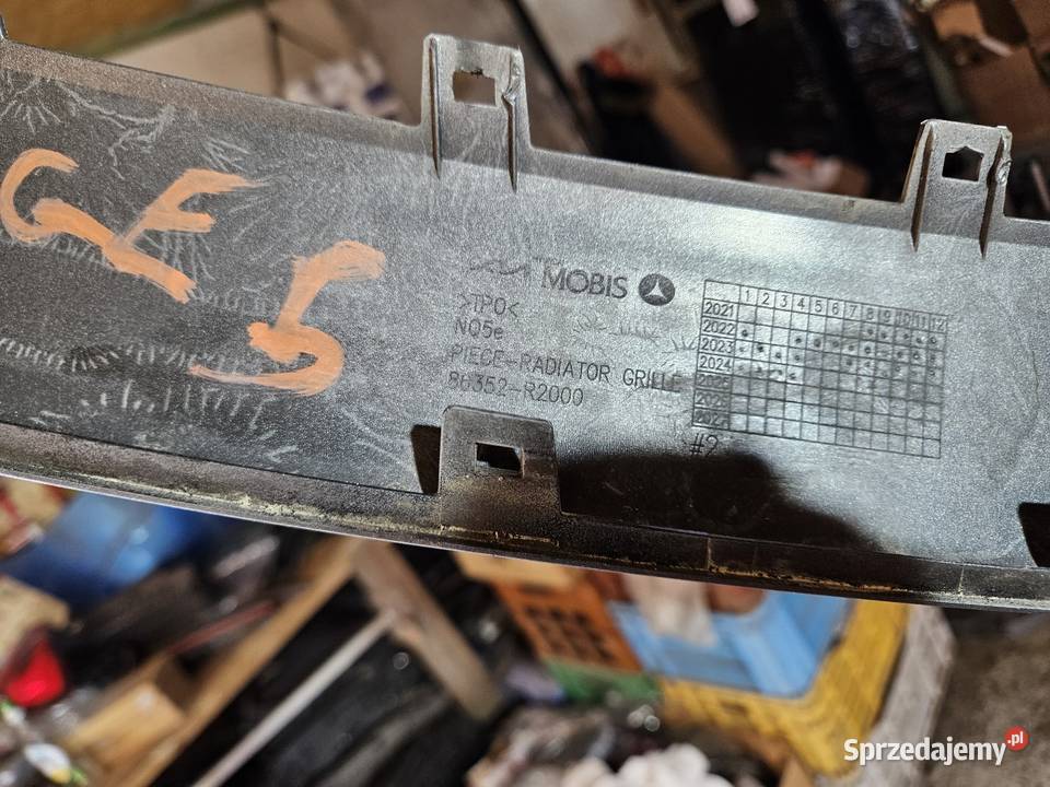 KIA SPORTAGE 5 V LISTWA GÓRNA GRILLA ATRAPY