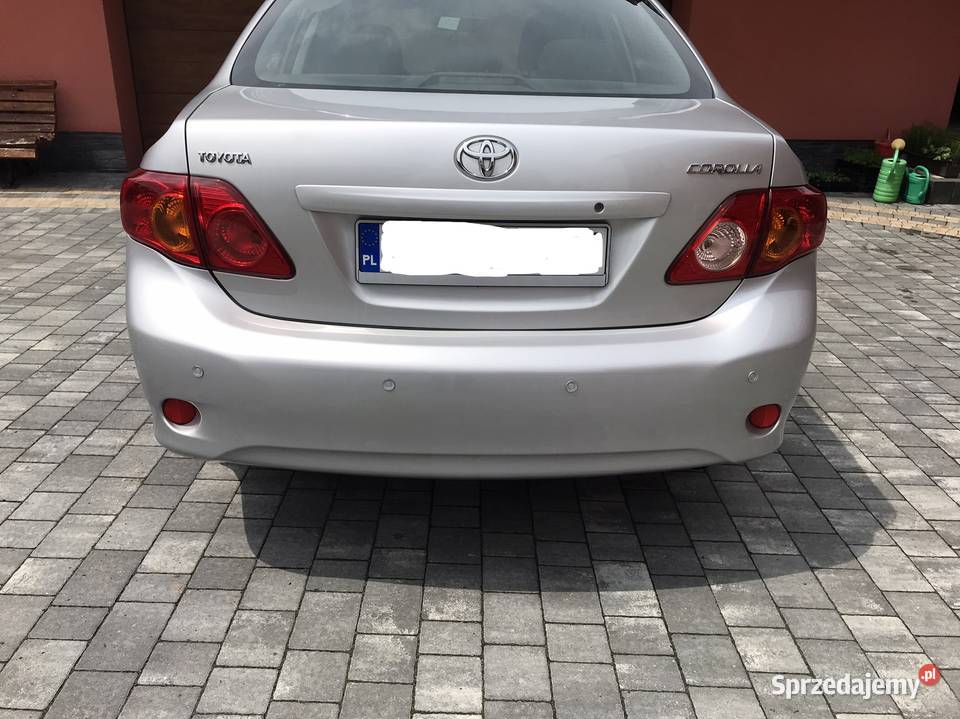 Toyota Corolla 16 benzyna Rok produkcji 2010 Samochody osobowe Wolbrom