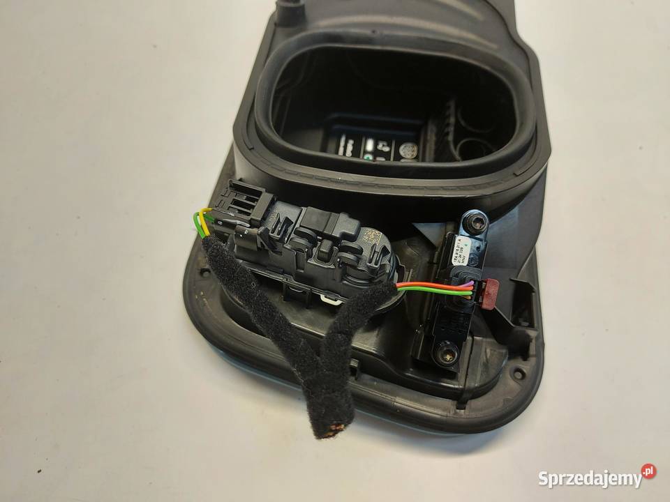 Ford Explorer VII R2KB KLAPKA GNIAZDA ŁADOWANIA dolnośląskie