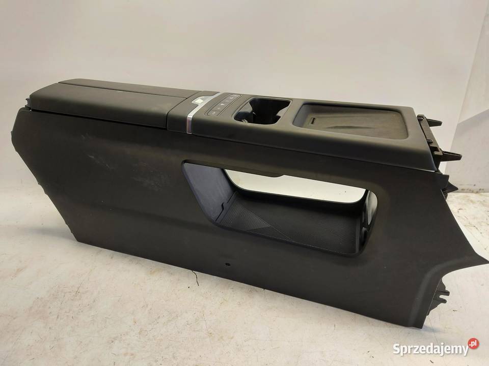 Cherry Jaecoo 7 PHEV 2025r Tunel środkowy