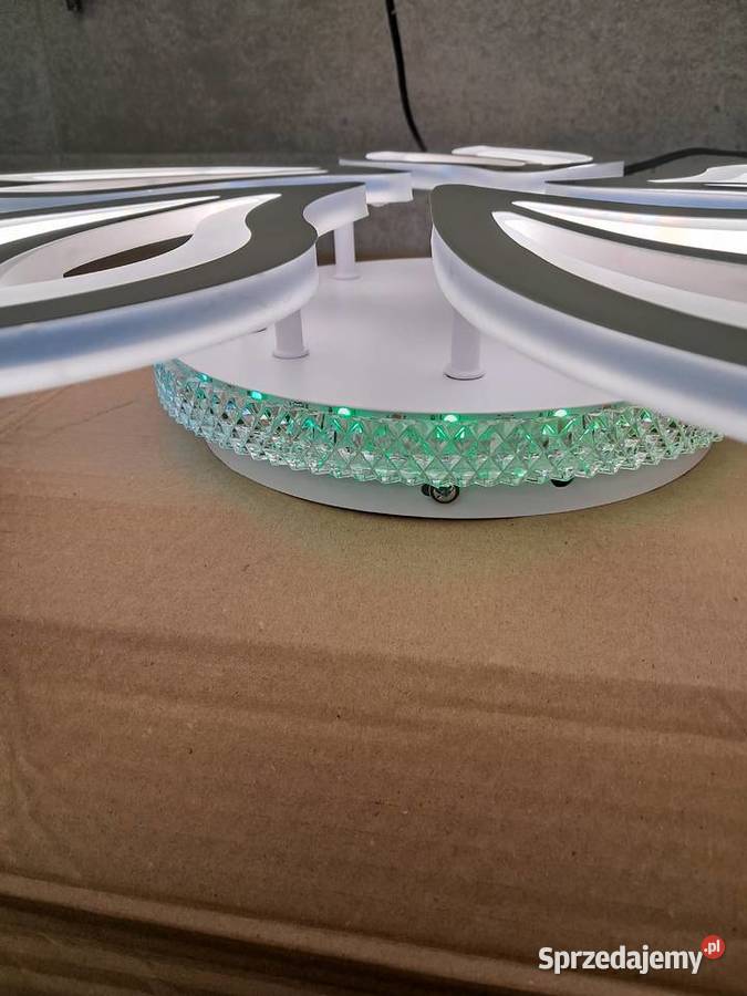 nowa lampa sufitowa LED sterowanie pilotem świętokrzyskie Sandomierz