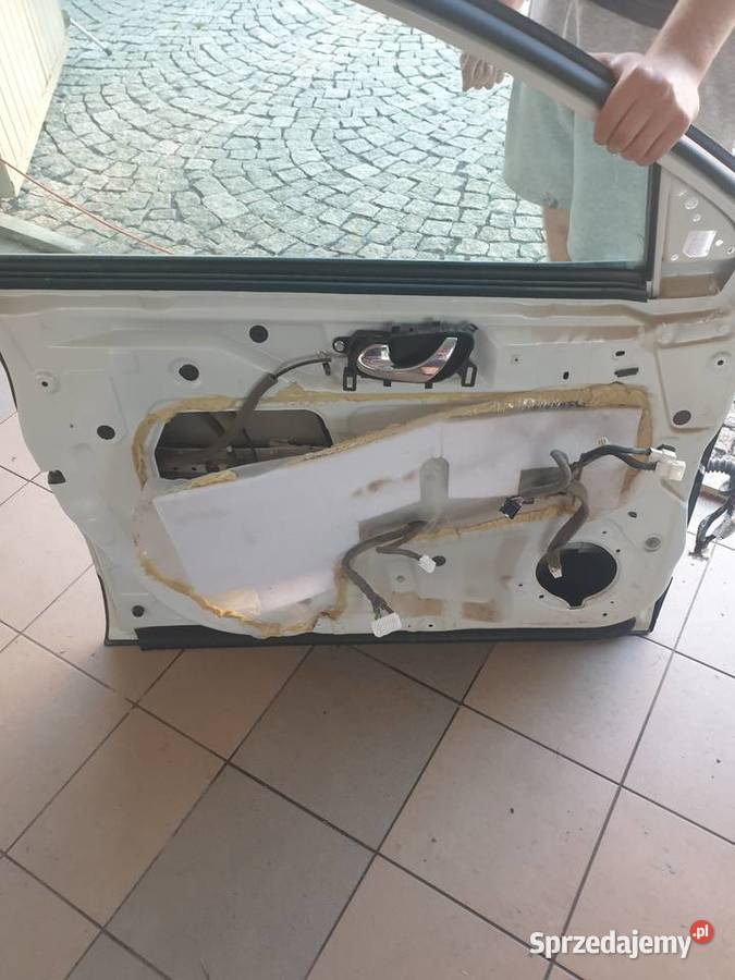 Zamek klamka szyby nakładka drzwi nissan qashqai Gorlice sprzedam