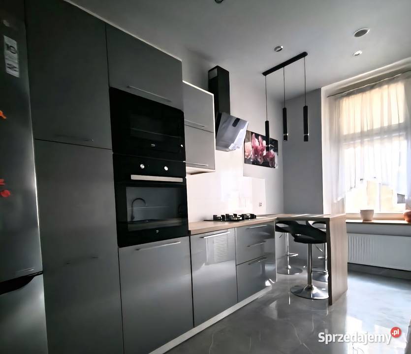 OKAZJA 111m2 w Centrum I PIĘTRO Wykusz i 2 Legnica