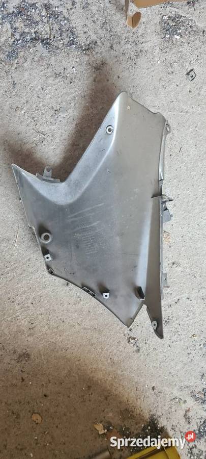Suzuki dl 650 boczek owiewka plastik pomorskie Chojnice sprzedam