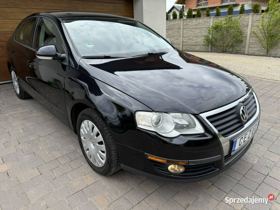 Volkswagen Passat 09r 16 MPI sedan z Niemiec Rok produkcji 2009 śląskie Konradów
