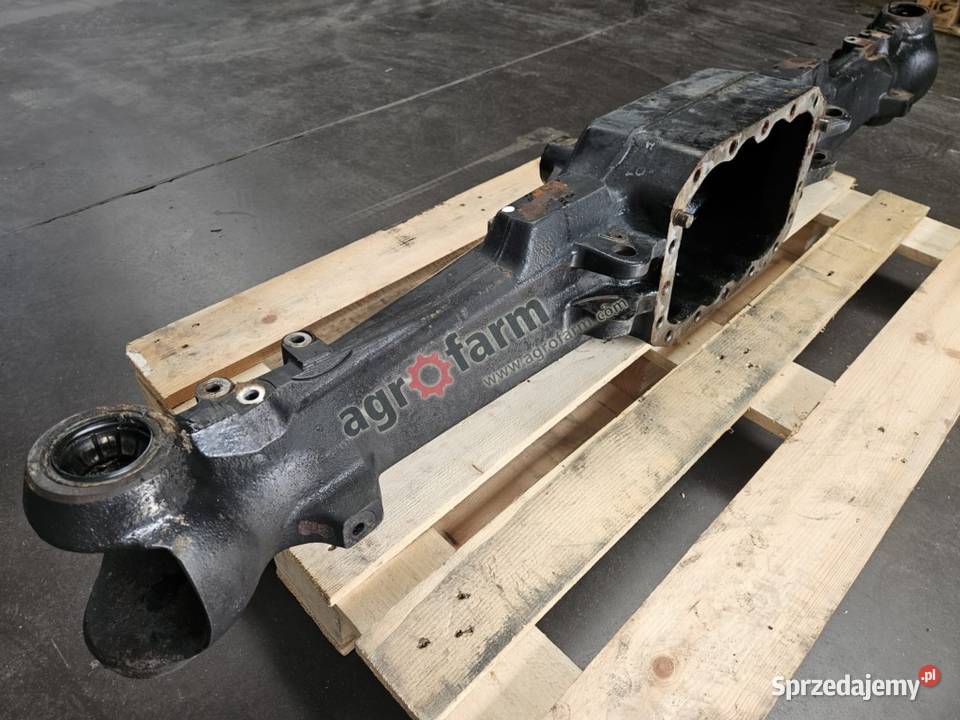 Obudowa mostu FWD Case Maxxum 115 Puma 130 Byków