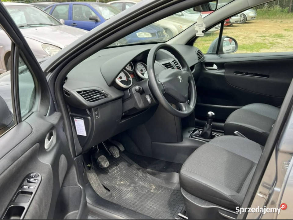 Peugeot 207 SW 14 Benzyna 2010r ZadabnySprawna Peugeot sprzedam