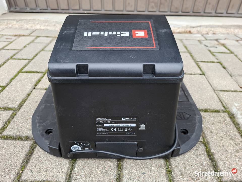 Baza stacja ładowania z bolcami do robota Giżycko