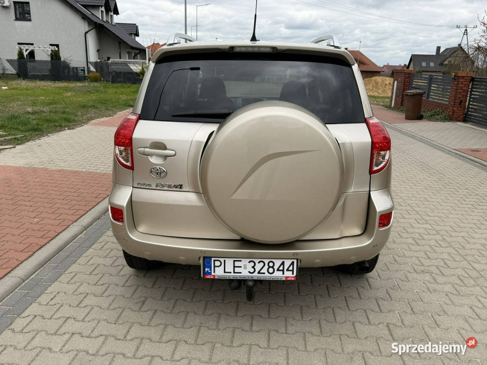 Toyota RAV4 Toyota RAV4 4x4 22D 2011 Bogata komputer pokładowy wielkopolskie Gostyń