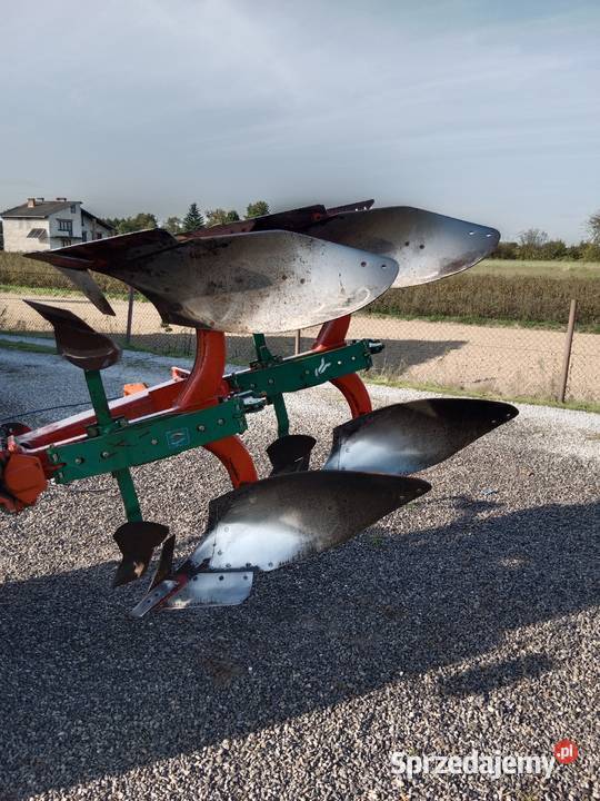 Pług 2 Skibowy Obrotowy Kverneland Model F 80 nieuszkodzony Pługi Trzydnik Mały