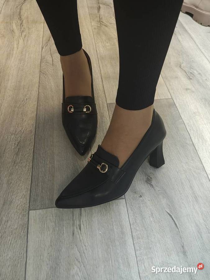 4243 Czarne Mega wygodne czółenka wieczorowe