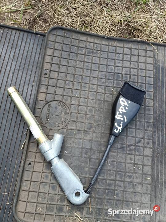 zapinka pasa bezpieczeństwa prawy przód Scenic