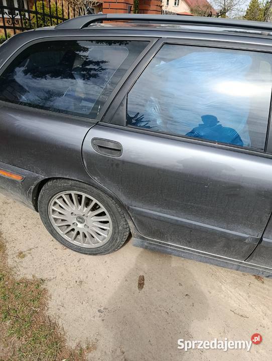 Volvo V40 18 gaz sekwencja 2003r Lubartów