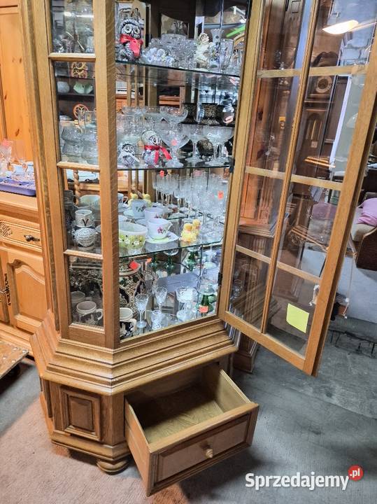 ładna witryna serwantka dębowa gablota 89cm