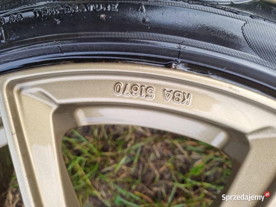 Felgi aluminiowe Enkei 18 z oponami