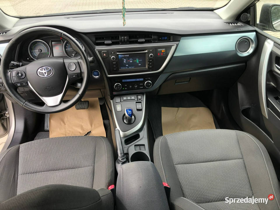 Toyota Auris 18 Hybryda Klimatronic Stan II 2012 komputer pokładowy świętokrzyskie Ostrowiec Świętokrzyski sprzedam