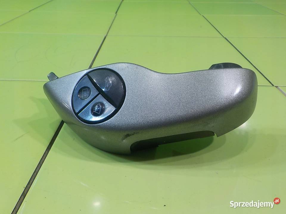 TOYOTA PRIUS II 15 VVTI 09r HB 5D przelacznik Suków sprzedam